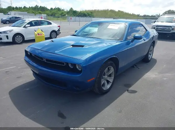 2C3CDZAG4LH206315 2020 DODGE CHALLENGER - Image 2