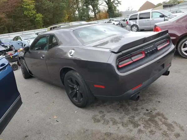 2C3CDZAG4LH210297 2020 DODGE CHALLENGER - Image 2