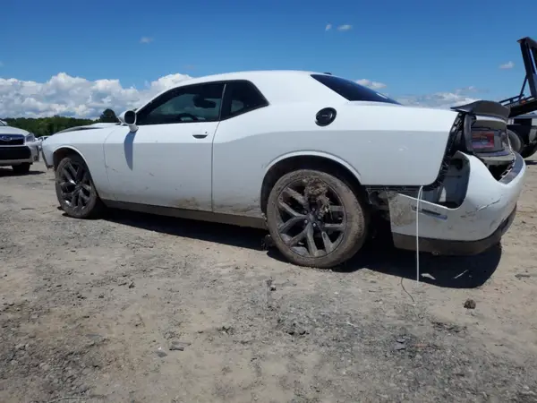 2C3CDZAG4MH572843 2021 DODGE CHALLENGER - Image 2