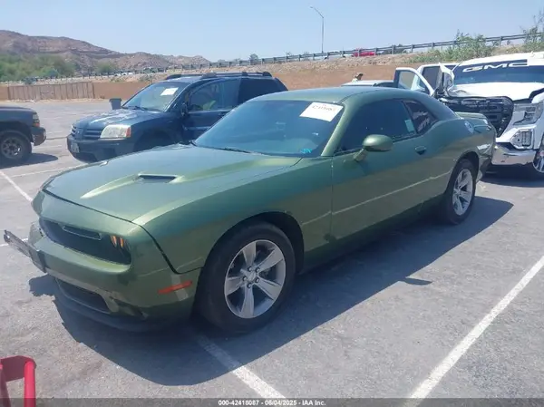 2C3CDZAG4NH256957 2022 DODGE CHALLENGER - Image 2