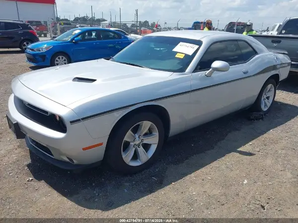 2C3CDZAG4PH503882 2023 DODGE CHALLENGER - Image 2