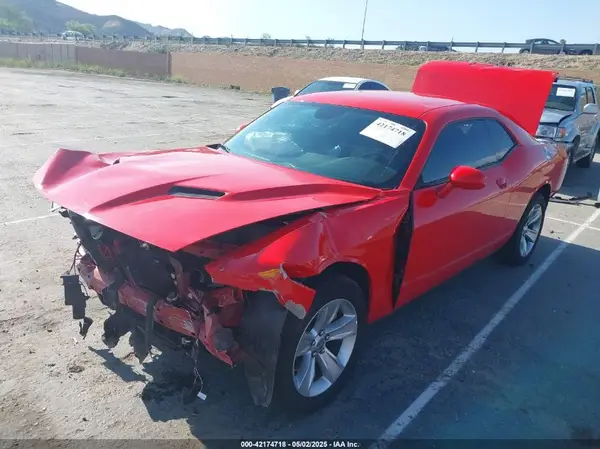 2C3CDZAG4PH573690 2023 DODGE CHALLENGER - Image 2