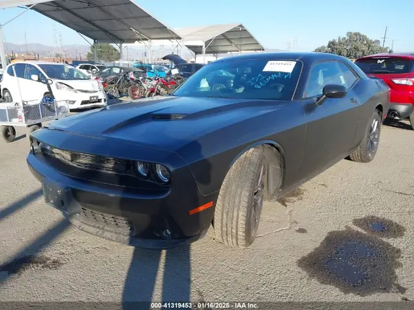 2C3CDZAG4PH693859 2023 DODGE CHALLENGER - Image 2