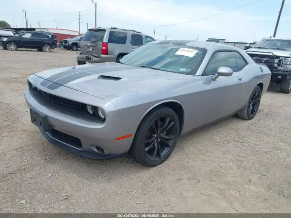 2C3CDZAG5GH119464 2016 DODGE CHALLENGER - Image 2