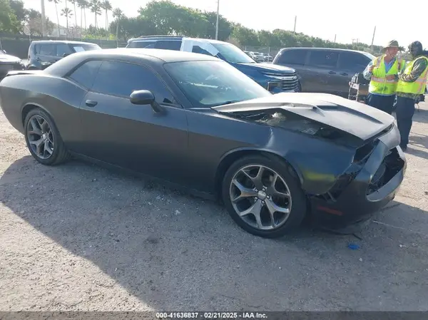 2C3CDZAG5GH131081 2016 DODGE CHALLENGER - Image 1