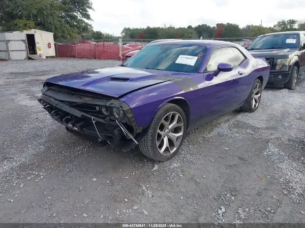 2C3CDZAG5GH149368 2016 DODGE CHALLENGER - Image 2