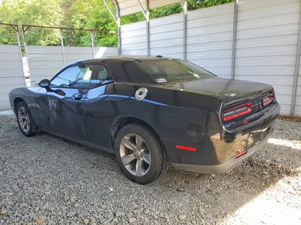 2C3CDZAG5GH153095 2016 DODGE CHALLENGER - Image 2
