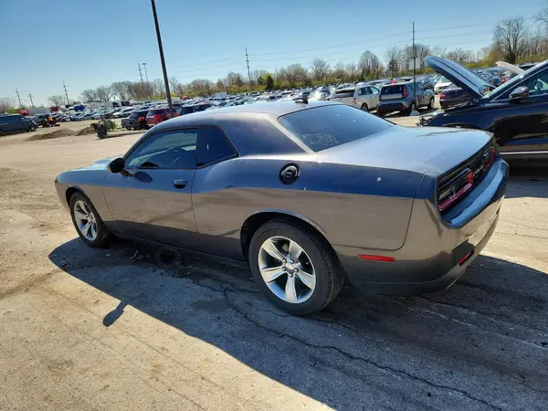 2C3CDZAG5GH168924 2016 DODGE CHALLENGER - Image 2