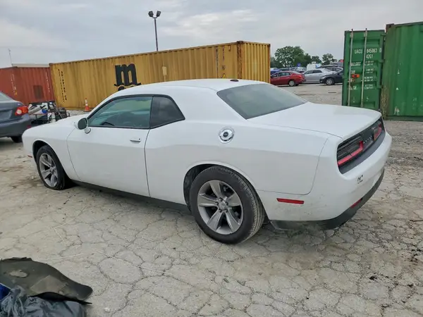 2C3CDZAG5GH176814 2016 DODGE CHALLENGER - Image 2