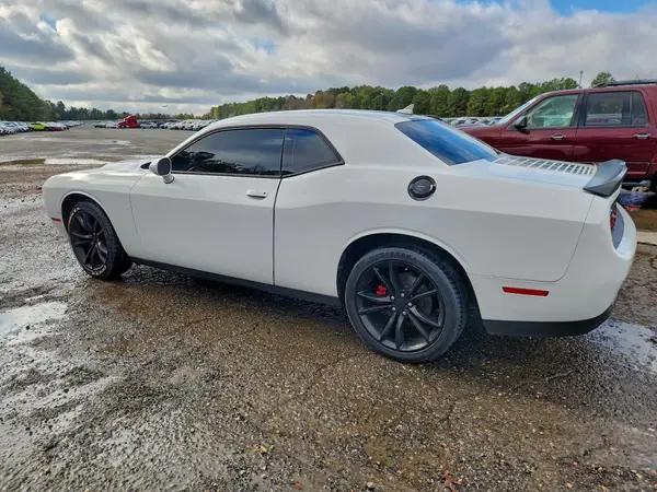 2C3CDZAG5GH177462 2016 DODGE CHALLENGER - Image 2