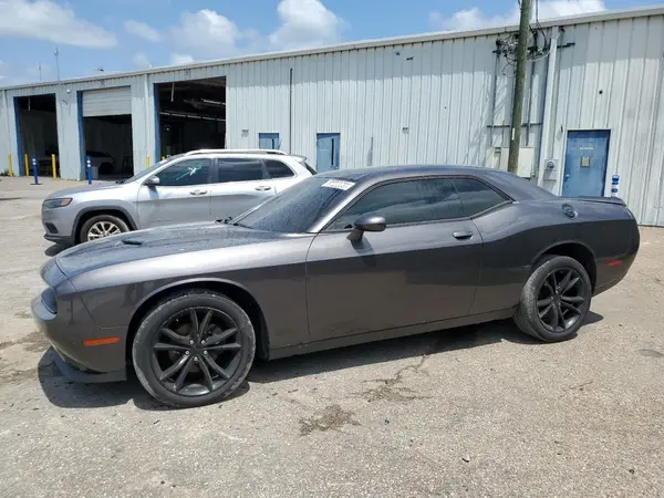 2C3CDZAG5GH201744 2016 DODGE CHALLENGER - Image 1