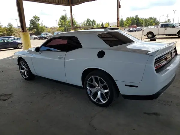 2C3CDZAG5GH232217 2016 DODGE CHALLENGER - Image 2