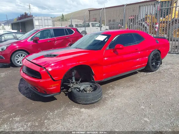 2C3CDZAG5GH245646 2016 DODGE CHALLENGER - Image 2