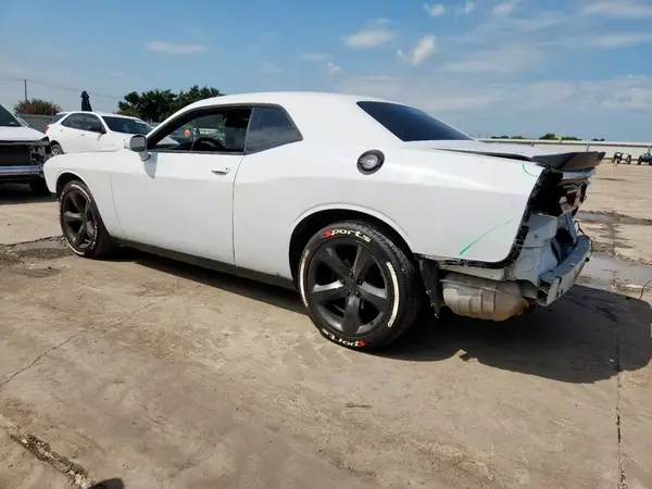 2C3CDZAG5GH271891 2016 DODGE CHALLENGER - Image 2