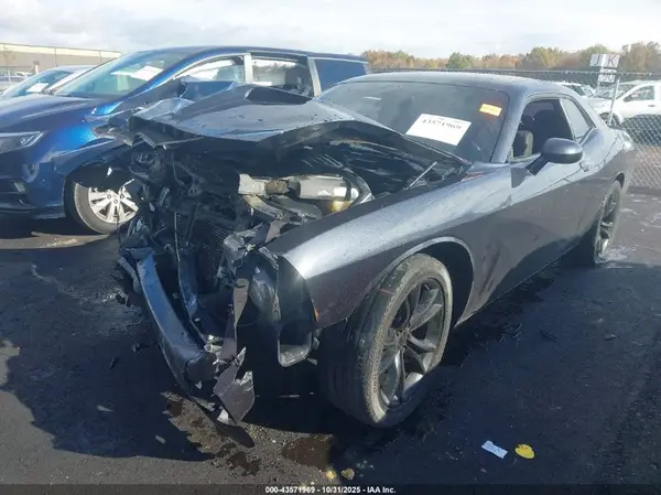 2C3CDZAG5GH296922 2016 DODGE CHALLENGER - Image 2