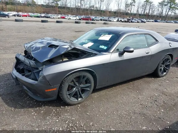 2C3CDZAG5GH323195 2016 DODGE CHALLENGER - Image 2