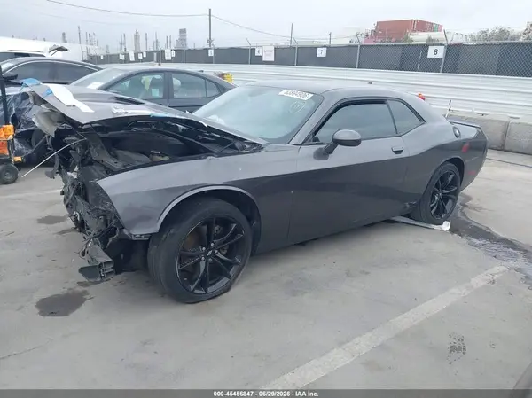 2C3CDZAG5HH501592 2017 DODGE CHALLENGER - Image 2