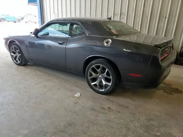 2C3CDZAG5HH501883 2017 DODGE CHALLENGER - Image 2