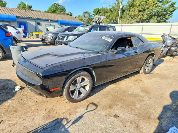 2C3CDZAG5HH572744 2017 DODGE CHALLENGER - Image 1