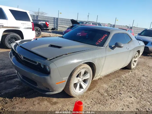 2C3CDZAG5HH592797 2017 DODGE CHALLENGER - Image 2