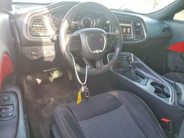 2C3CDZAG5HH633719 2017 DODGE CHALLENGER - Image 8