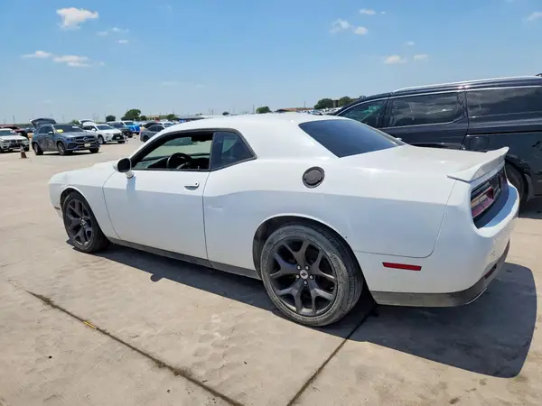 2C3CDZAG5HH640184 2017 DODGE CHALLENGER - Image 2