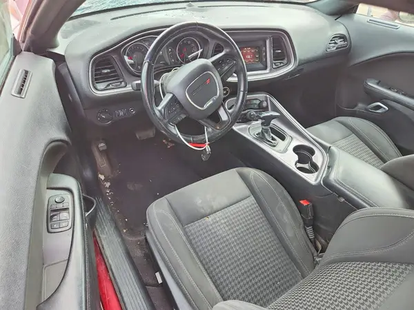 2C3CDZAG5HH659303 2017 DODGE CHALLENGER - Image 8