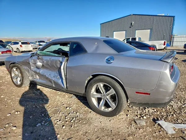 2C3CDZAG5JH112408 2018 DODGE CHALLENGER - Image 2