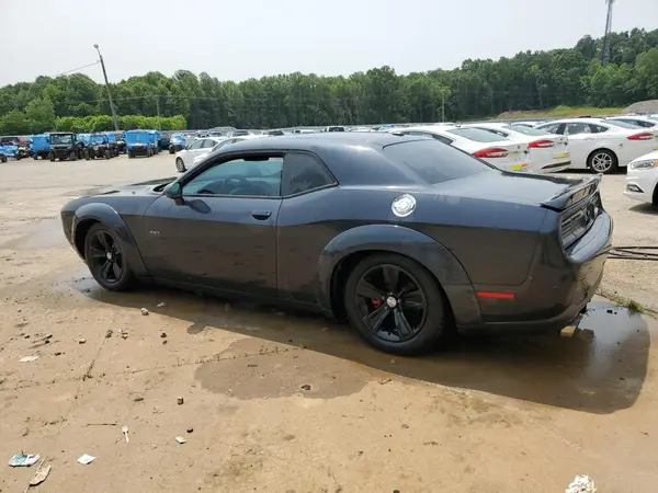 2C3CDZAG5JH123652 2018 DODGE CHALLENGER - Image 2