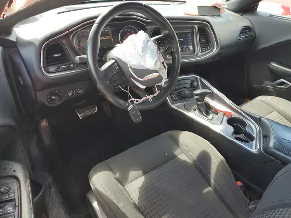 2C3CDZAG5JH123733 2018 DODGE CHALLENGER - Image 8
