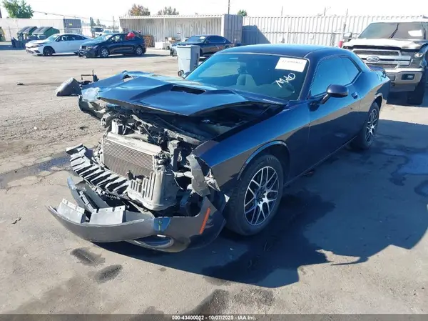 2C3CDZAG5JH123876 2018 DODGE CHALLENGER - Image 2