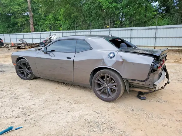 2C3CDZAG5JH131606 2018 DODGE CHALLENGER - Image 2