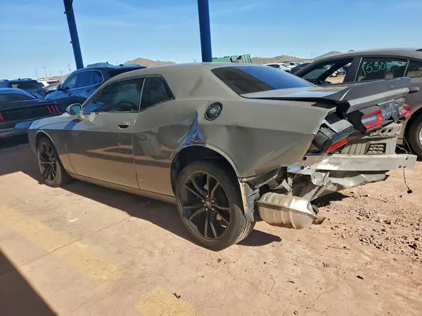 2C3CDZAG5JH132206 2018 DODGE CHALLENGER - Image 2