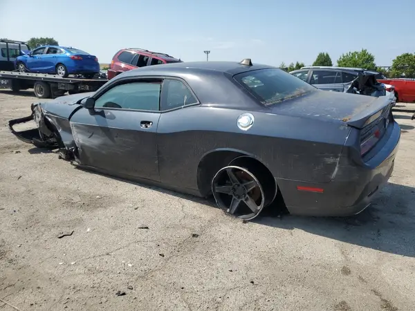 2C3CDZAG5JH161933 2018 DODGE CHALLENGER - Image 2