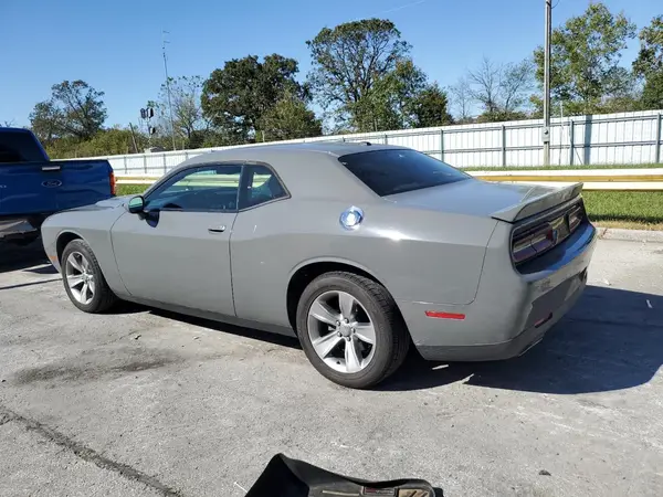 2C3CDZAG5JH172026 2018 DODGE CHALLENGER - Image 2