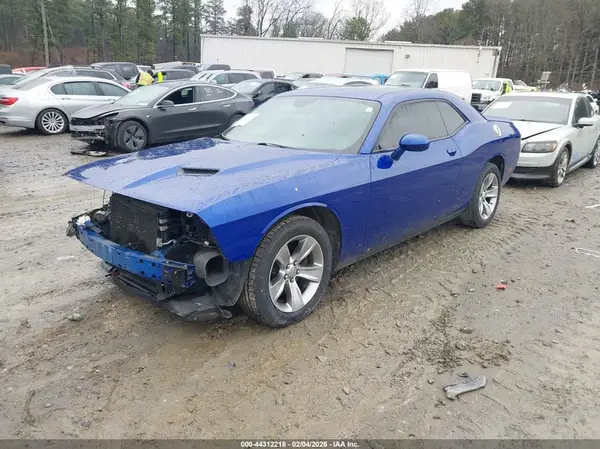 2C3CDZAG5JH219894 2018 DODGE CHALLENGER - Image 2