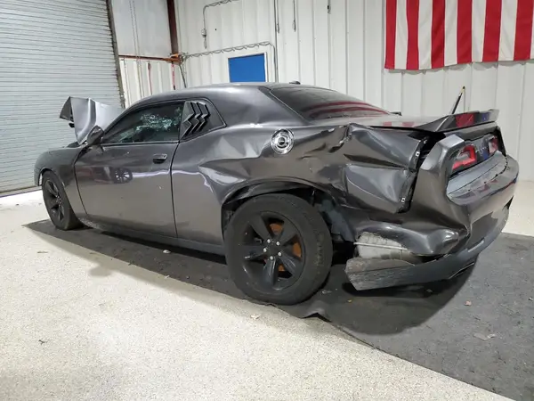 2C3CDZAG5JH241488 2018 DODGE CHALLENGER - Image 2