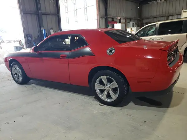 2C3CDZAG5JH302807 2018 DODGE CHALLENGER - Image 2