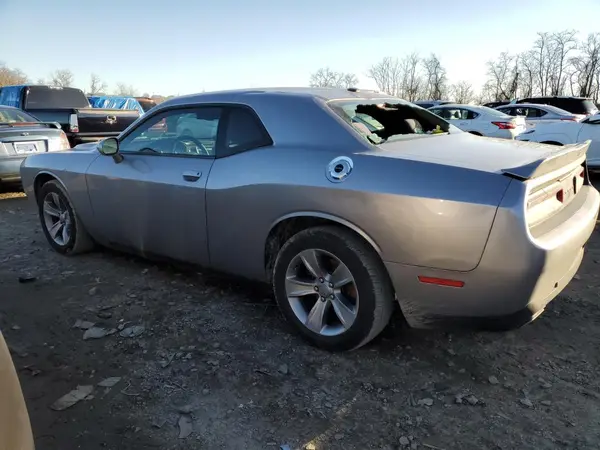 2C3CDZAG5JH317713 2018 DODGE CHALLENGER - Image 2