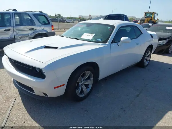 2C3CDZAG5JH317761 2018 DODGE CHALLENGER - Image 2