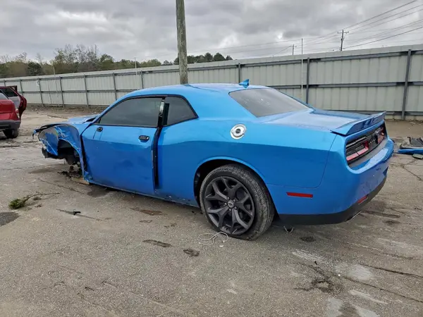 2C3CDZAG5JH327965 2018 DODGE CHALLENGER - Image 2