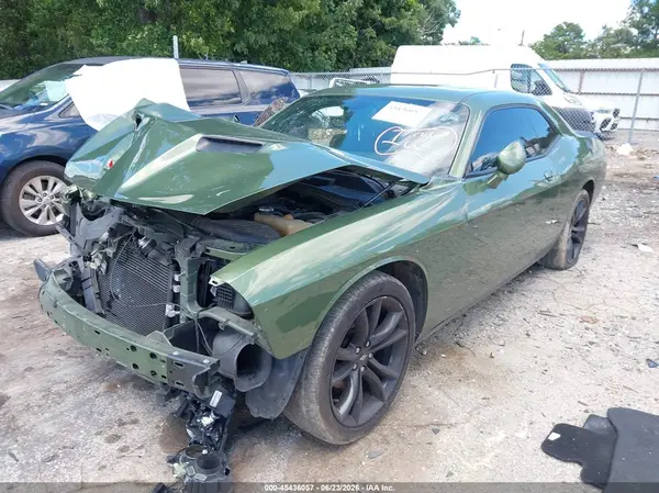 2C3CDZAG5JH333734 2018 DODGE CHALLENGER - Image 2