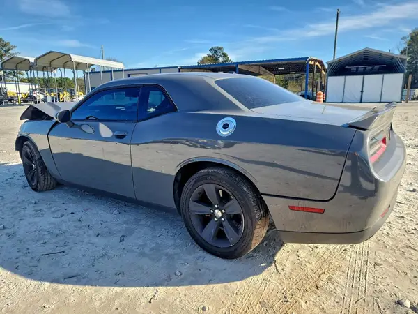 2C3CDZAG5JH339002 2018 DODGE CHALLENGER - Image 2