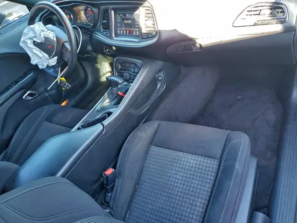 2C3CDZAG5JH339002 2018 DODGE CHALLENGER - Image 8
