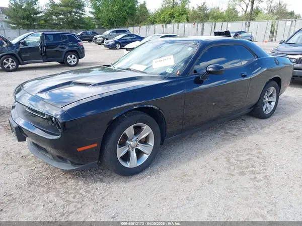2C3CDZAG5KH560813 2019 DODGE CHALLENGER - Image 2