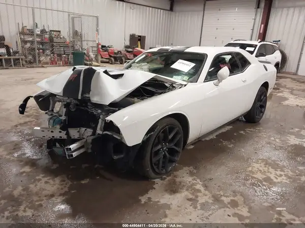 2C3CDZAG5KH632609 2019 DODGE CHALLENGER - Image 2