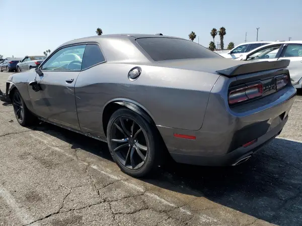 2C3CDZAG5KH655453 2019 DODGE CHALLENGER - Image 2