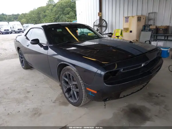 2C3CDZAG5KH659759 2019 DODGE CHALLENGER - Image 1