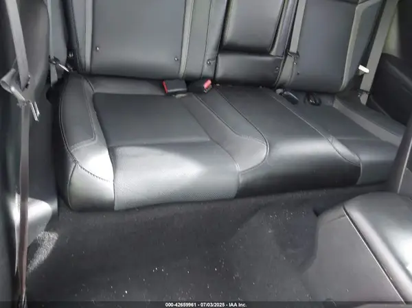 2C3CDZAG5KH667375 2019 DODGE CHALLENGER - Image 8