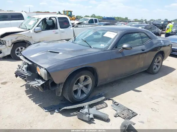 2C3CDZAG5KH694270 2019 DODGE CHALLENGER - Image 2
